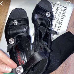 Pedro Garcia black 9 1/2 heels